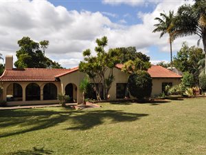 4 Bed House in Bothas Hill
