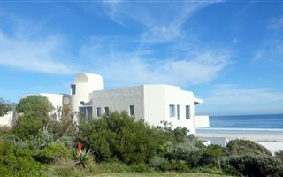 5 Bedroom House in Pringle Bay