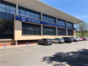 1340 m² Commercial space in Wembley