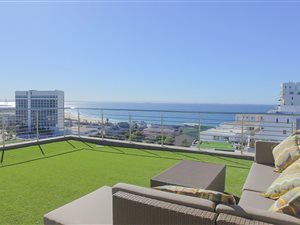 3 Bed Apartment in Summerstrand