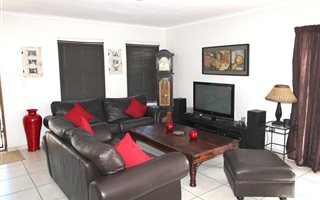 3 Bedroom House in Protea Heights