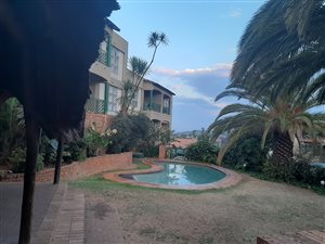 2 Bed Apartment in Winchester Hills
