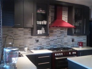4 Bedroom House in Etwatwa