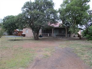 5 Bed House in Colenso