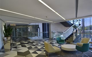 230 m² Commercial space in Menlyn