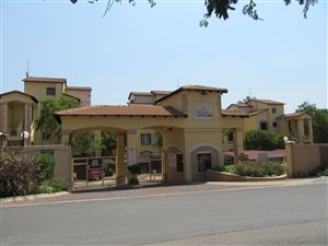 2 Bed Apartment in Sunninghill