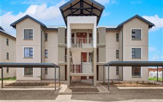 2 Bedroom Townhouse in Louwlardia
