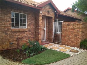 2 Bed Townhouse in Meyerspark