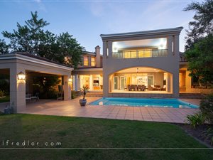 5 Bedroom House in Belvidere