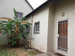 2 Bed Duplex in Bassonia