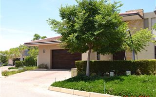3 Bedroom House in Lombardy Estate