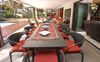 4 Bedroom House in Van Riebeeckshof