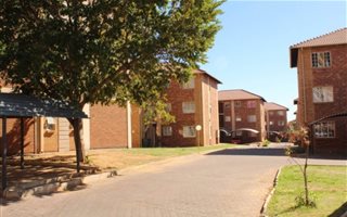 1 Bedroom Apartment in Dorandia