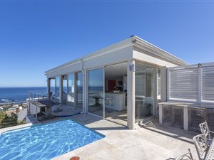 5 Bed Townhouse in Clifton