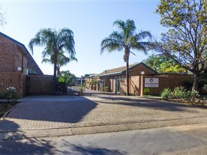 1 Bed Townhouse in Rietfontein