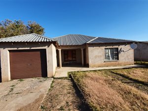 3 Bed House in Ezibeleni