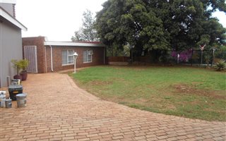 4 Bedroom House in Erasmusrand