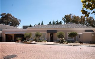 4 Bedroom House in Silvertree Estate