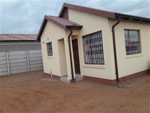 2 Bed House in Bergsig
