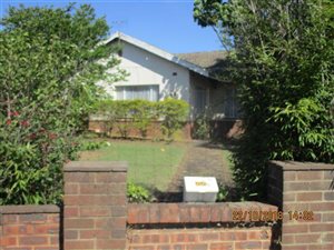 2 Bed Garden Cottage in Cleland