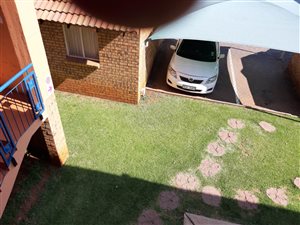 2 Bed Townhouse in Rooiwal