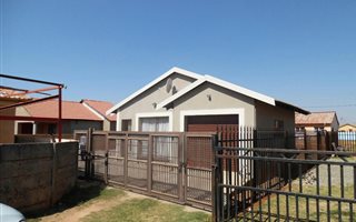 3 Bedroom House in Leachville