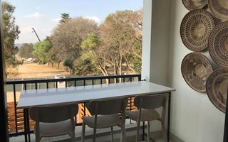 1 Bedroom Apartment in Linbro Park