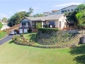 4 Bed House in Amanzimtoti