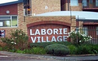 1 Bedroom Flat in Braamfontein Werf