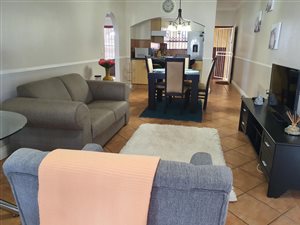 2 Bed Apartment in River Club