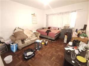 1.5 Bed Apartment in Berea