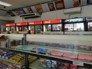 1500 m² Commercial space in Allen Grove