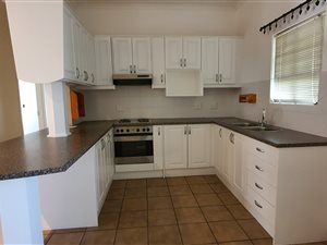 2 Bed Cluster in Oudtshoorn