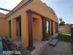 5 Bed House in Hammanskraal