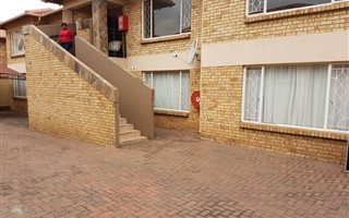 2 Bedroom Townhouse in Cason