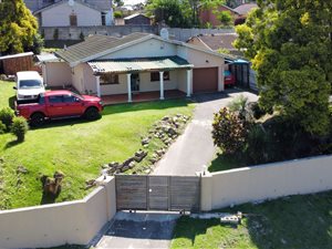 3 Bed House in Caversham Glen