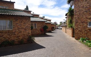 2 Bedroom Townhouse in Horison