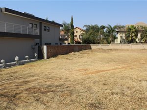 897 m² Land available in Silverwoods Country Estate