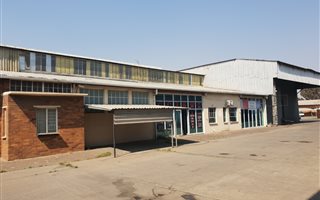 3000 m² Industrial space in Powerville