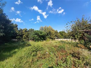 4044 m² Land available in Lyttelton Manor