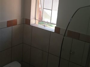 3 Bed House in Sinoville