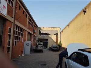 147 m² Office Space in Springfield Park
