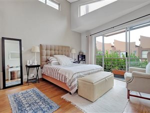 2 Bed Apartment in Melrose North