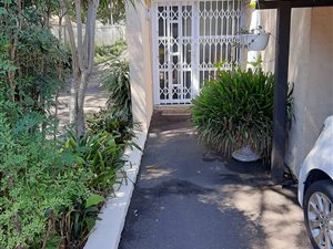 1 Bed Townhouse in Pinetown Central