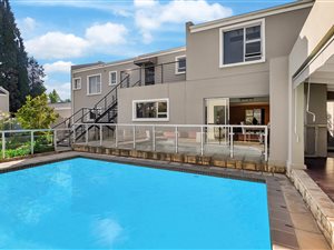 4 Bed House in Khyber Rock