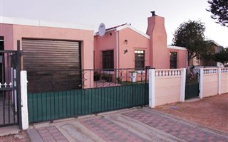 3 Bedroom House in Atlantis