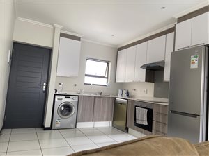 2 Bed Apartment in Fourways