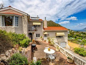 3 Bed House in Clovelly