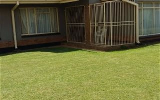3 Bedroom House in Arcon Park