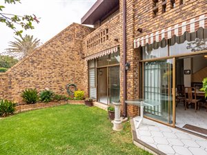 3 Bed Cluster in Bedford Park